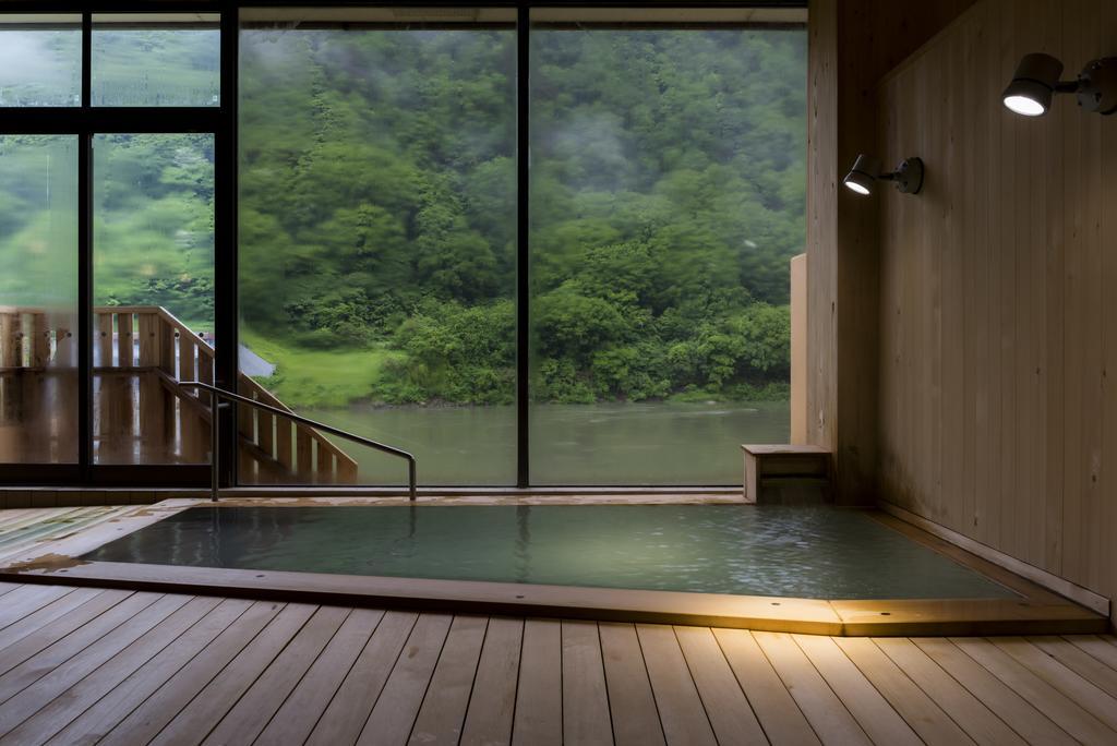 Takamiya Ryokan Beni Tozawa Buitenkant foto